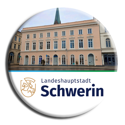 Kommandantenhaus - Ein historisches Gebäude aus dem 18. Jahrhundert, diente einst als Wohnsitz des Stadtkommandanten.